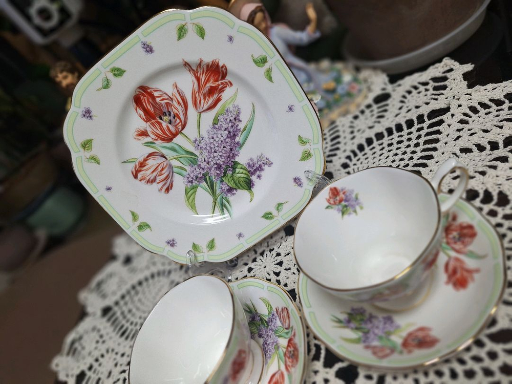 미사용))로얄알버트 보태니컬 티 튤립&라일락 2인조 &디저트접시 이미지