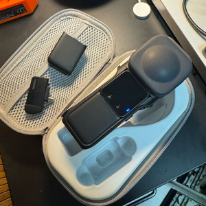 insta360 RS 라이카 렌즈 카메라 이미지