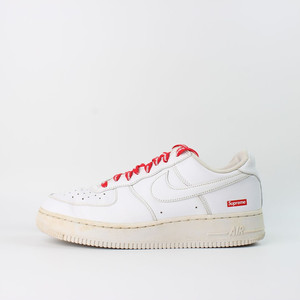 270 나이키 x 슈프림 에어포스 1 로우 화이트 CU9225-100 이미지