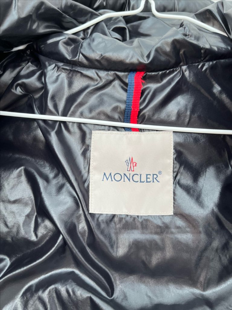 몽클레어 키즈 유광패딩 12y 이미지