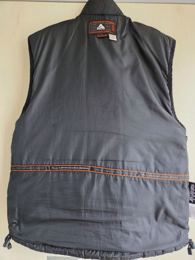 나이키 ACG 패딩 베스트 100(L) 96년 신품 팝니다 이미지