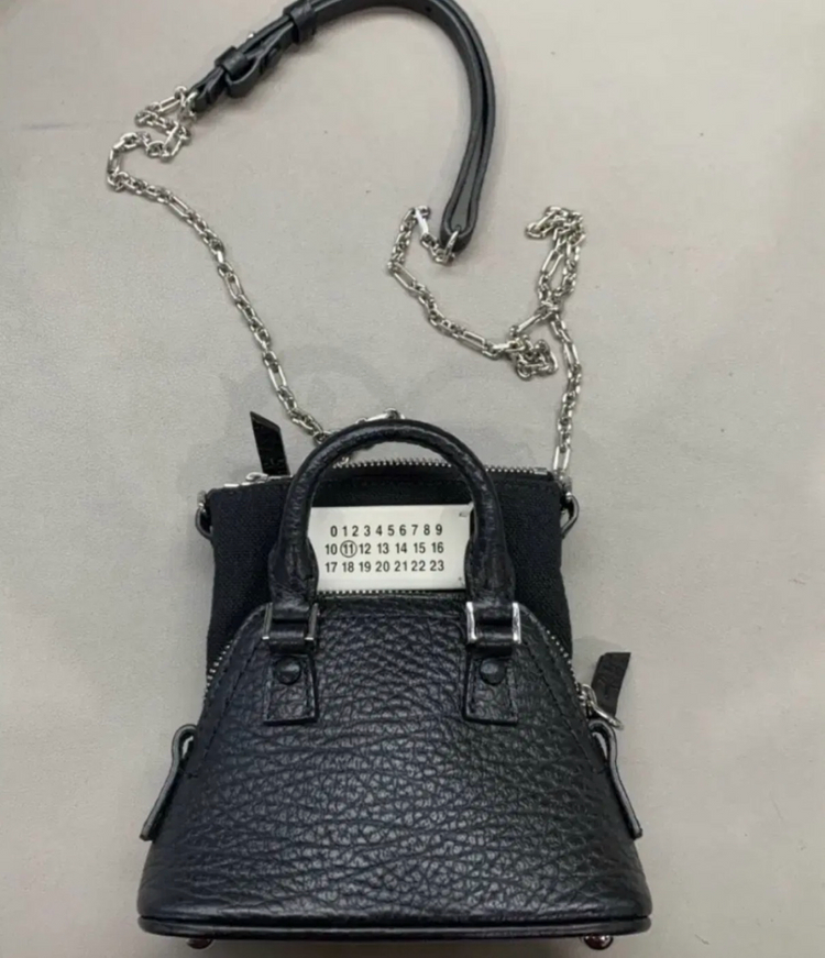 메종 마르지엘라 5AC 클래식 베이비백 판매합니다 이미지