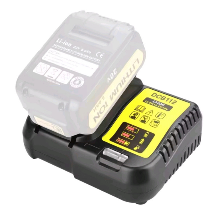 디월트 배터리 호환 충전기 이미지