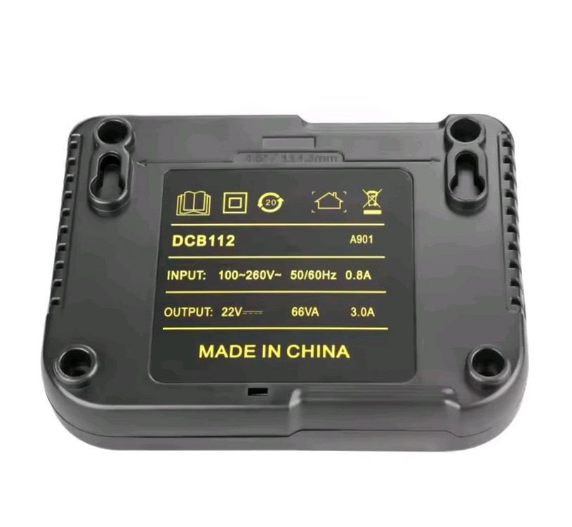 디월트 배터리 호환 충전기 이미지