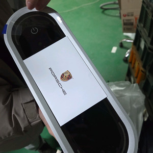 전기차 충전 케이블 세트 타이칸충전기 이미지