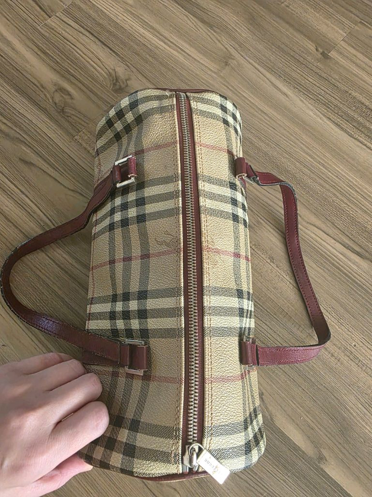 버버리 토트백(정품 이미지