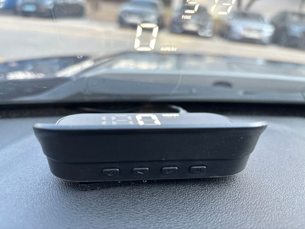 [랜드로버] 디스커버리 스포츠 2.0 TD4 SE 2017년식 이미지