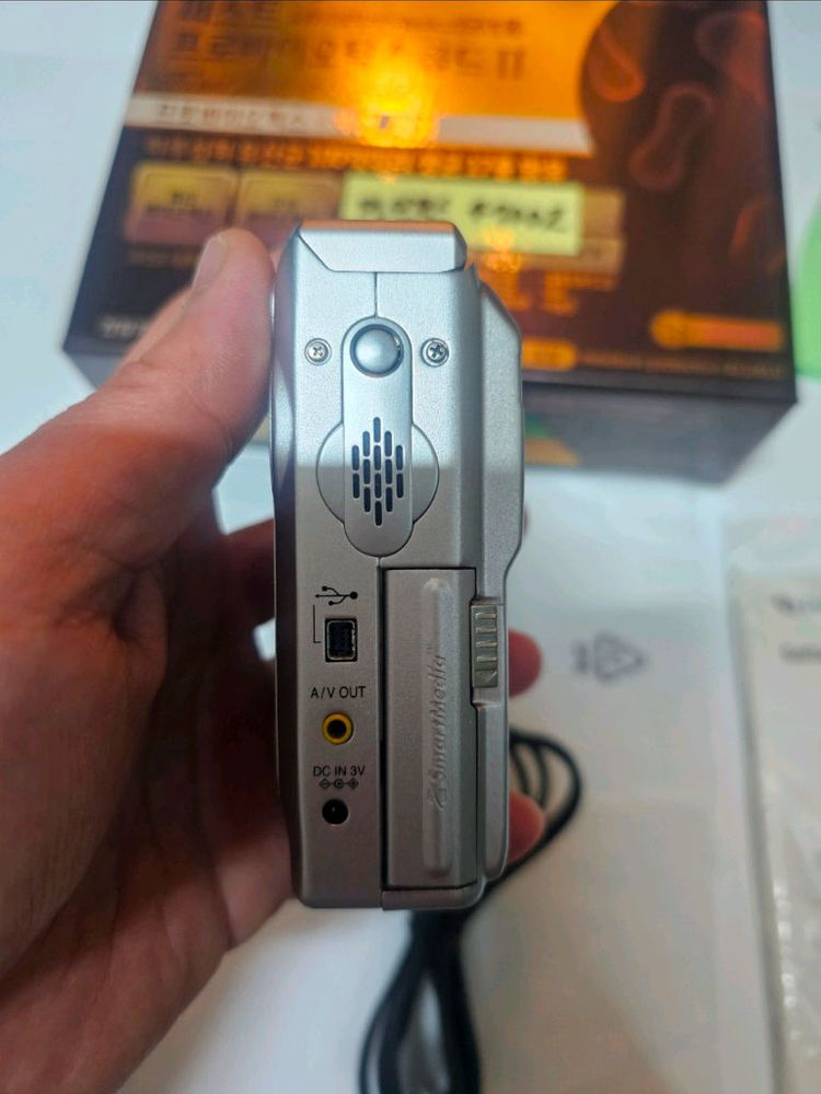 후지 파인픽스 4700Z (올드디카) FUJI FinePix 4700Z (스마트미디어카드 포함)라이카 디지럭스 이미지