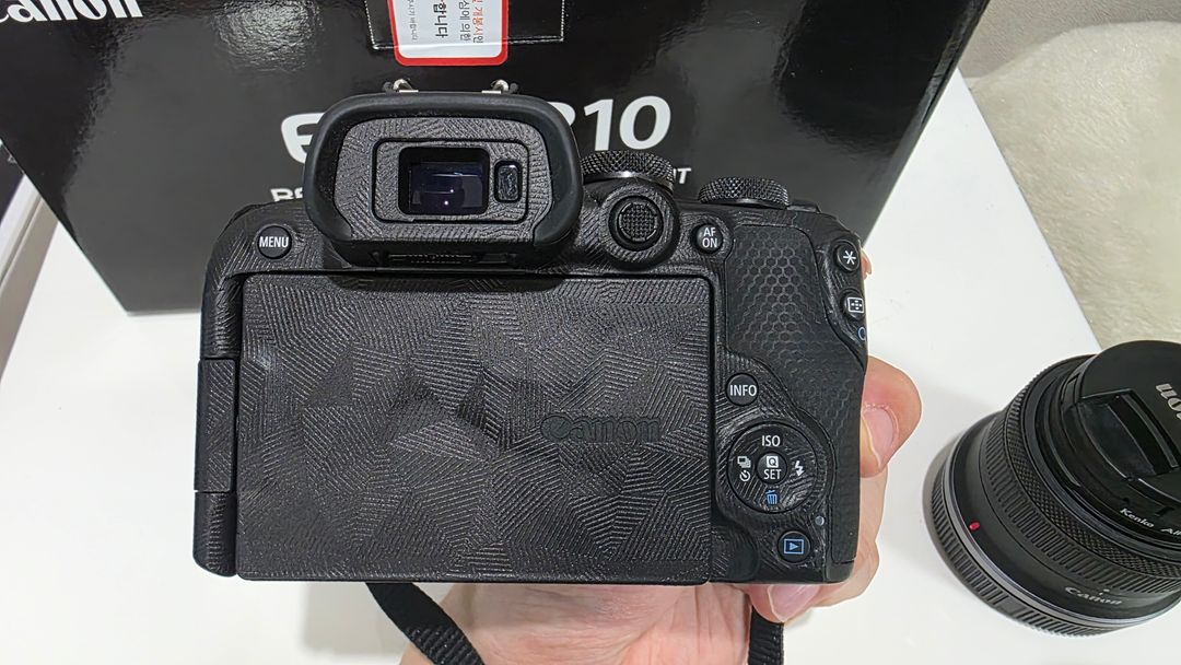 (급처)미러리스 카메라 + RF-S 18-45mm 렌즈 키트 이미지