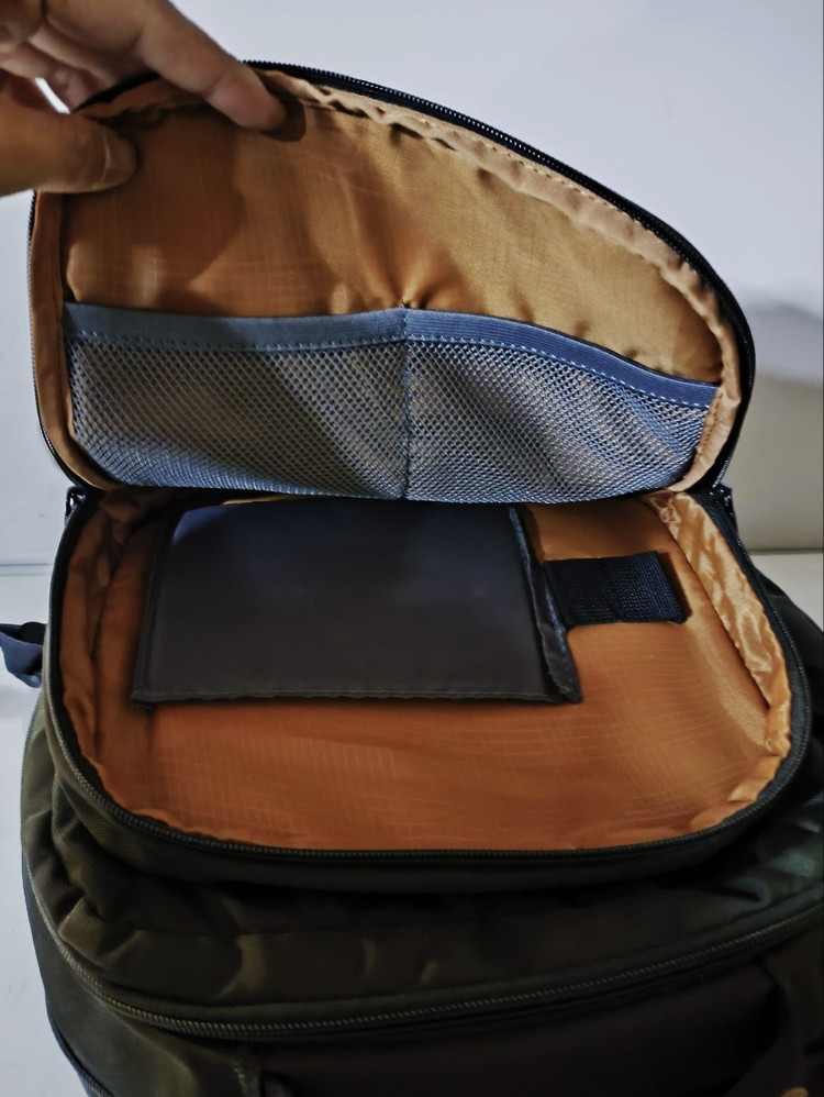 샘소나이트 레드 멀티포켓 노트북백팩 이미지