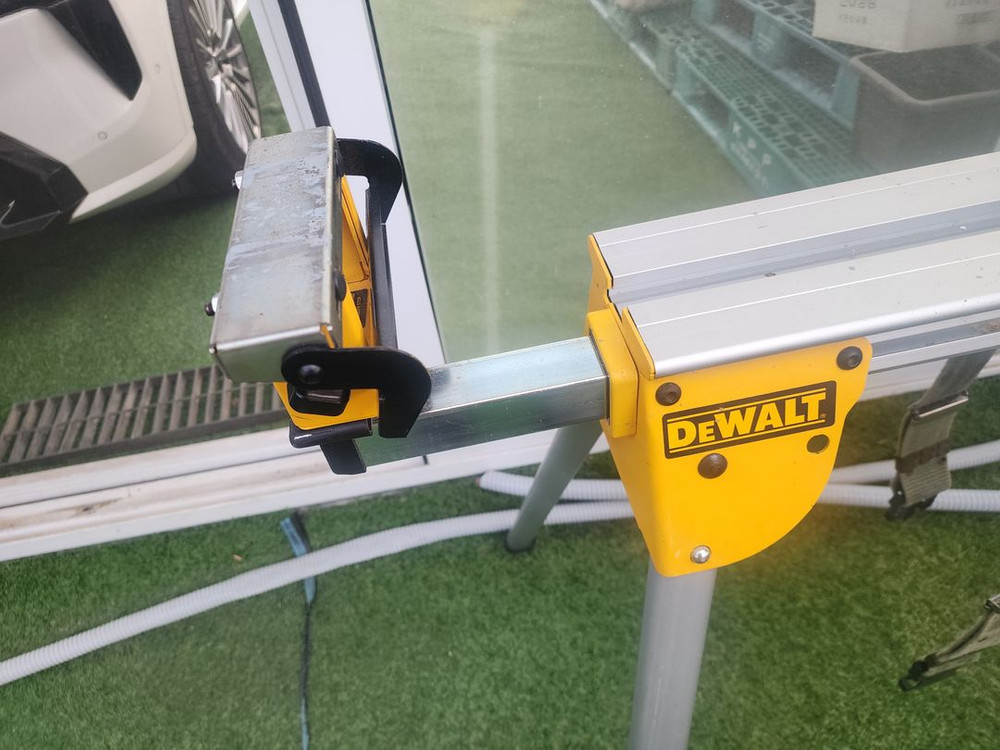 슬라이딩 각도절단기 이미지