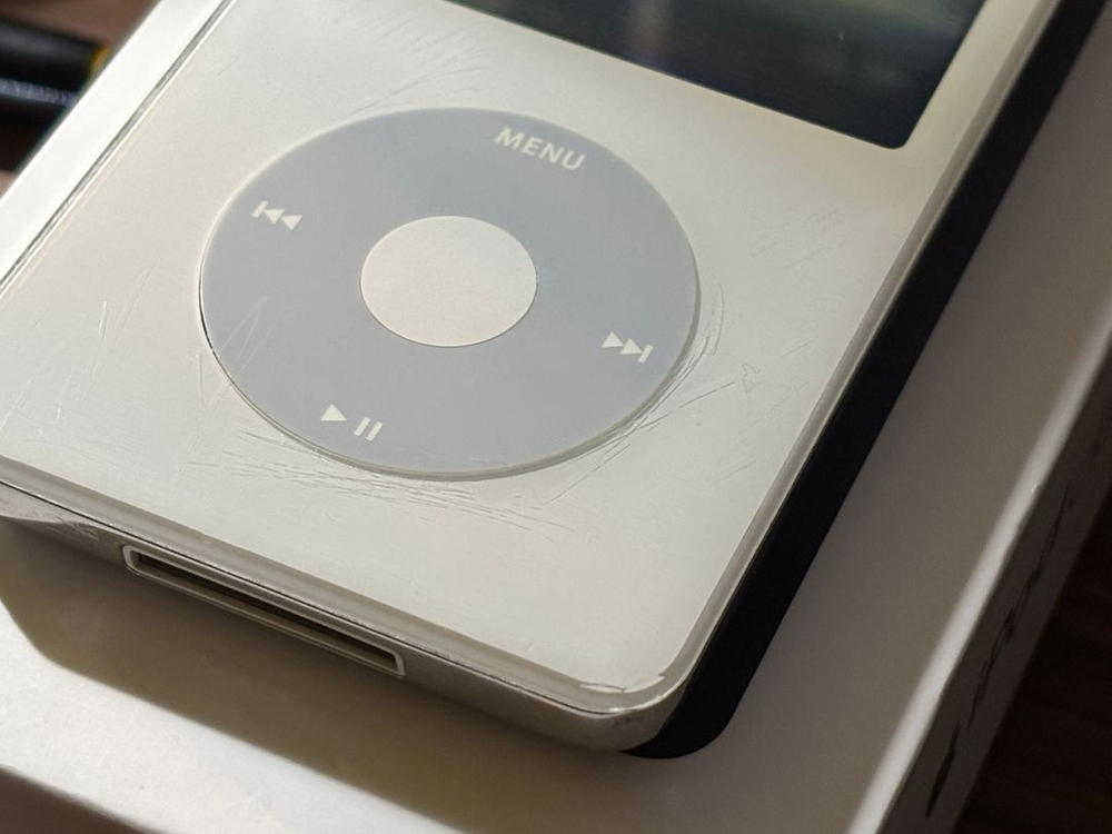 아이팟 비디오 5세대 30G 화이트 이미지