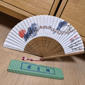 고급 전통 접이식 부채 (해와 소나무) 이미지