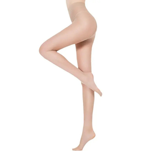 T누드 스타킹 이미지