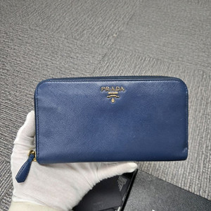 [특가][정품] 프라다 사피아노 지퍼돌이 장지갑 이미지
