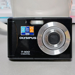 올림푸스 T-100 빈티지 디카 y2k 이미지
