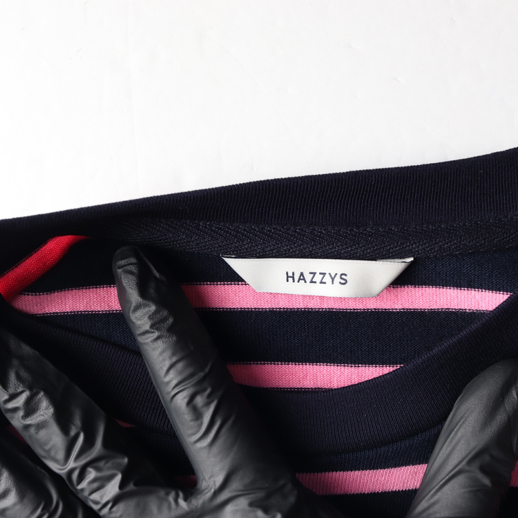 헤지스 23SS 스트라이프 반팔 티셔츠 핑크 네이비 이미지