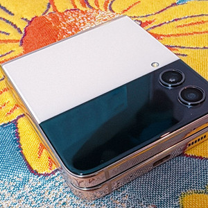 삼성 갤럭시 플립4 부품용 이미지