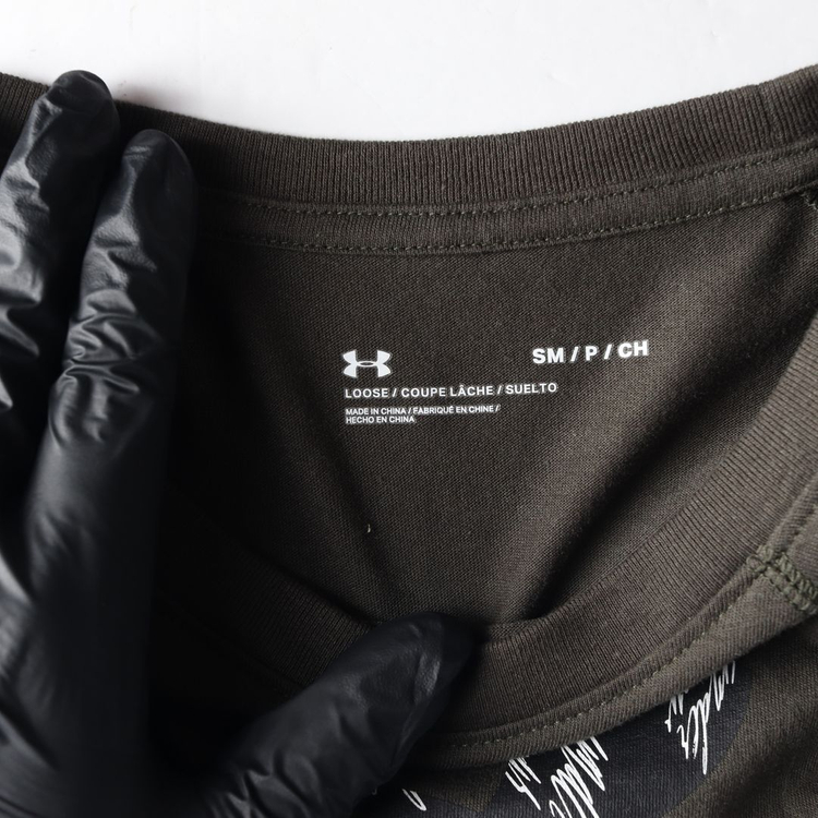 언더아머 그래픽 로고 레글런 긴팔 티셔츠 카키 S 이미지