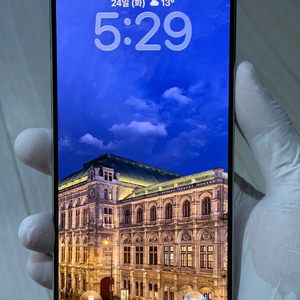 아이폰 15 프로맥스 256GB 화이트 팝니다(무음카메라, 애플케어플러스) 이미지