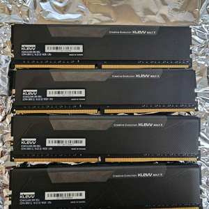 DDR4-3600 KLEVV 클레브 램 64GB(16GB*4) 팝니다. 이미지