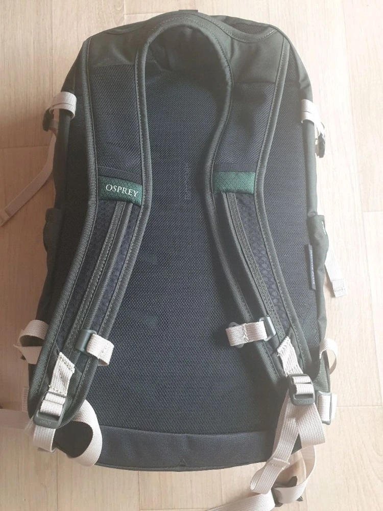 오스프리 데이라이트 플러스 20L 이미지