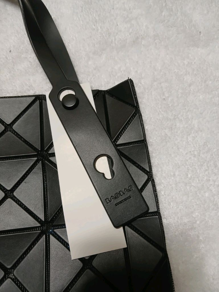 바오바오 토트백 팝니다 이미지