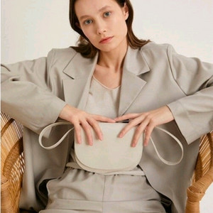 엘바테게브 천연소가죽 숄더백 크로스백 이미지