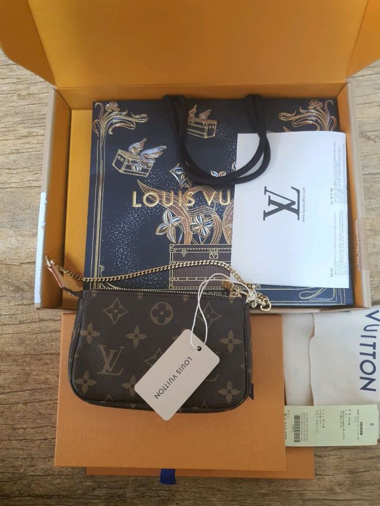 루이비통 미니포쉐트(새상품)- 가격내림 이미지