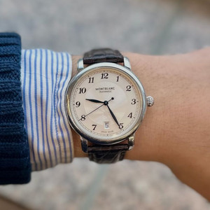 몽블랑 스타레거시 39mm 오토매틱 시계 이미지