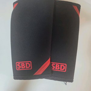 sbd 니슬리브 s 사이즈 팝니다 이미지