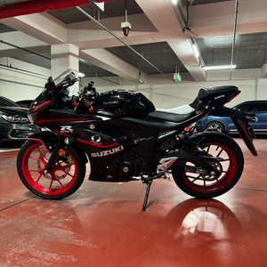 스즈키 gsx r125 2025년식 팝니다. 이미지