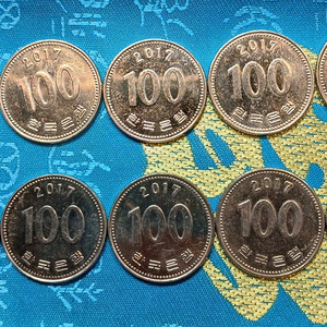 2017년 100원 동전 10개 일괄 이미지
