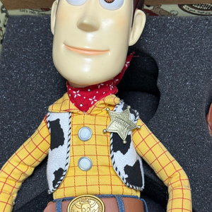 우디 얼티메이트 피규어 이미지