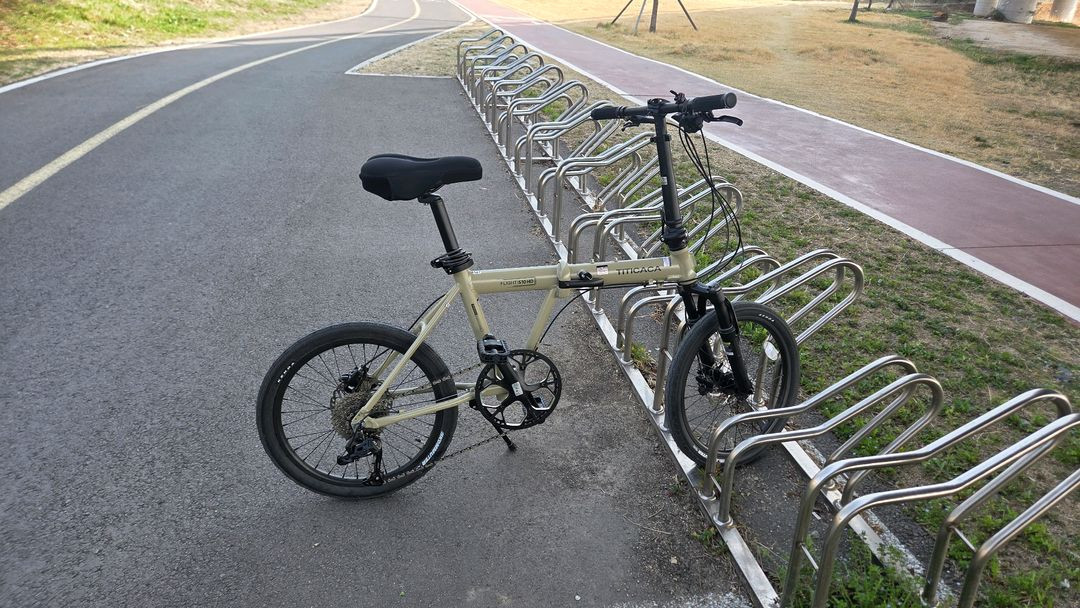 티티카카 S10HD 미니벨로 자전거 이미지