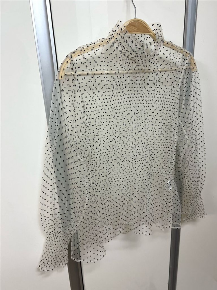 21년 한섬 시스템 SYSTEM 시스루 탑 레이스 샤 도트 블라우스 레이어드 이너 셔링 퍼프 아이보리 이미지