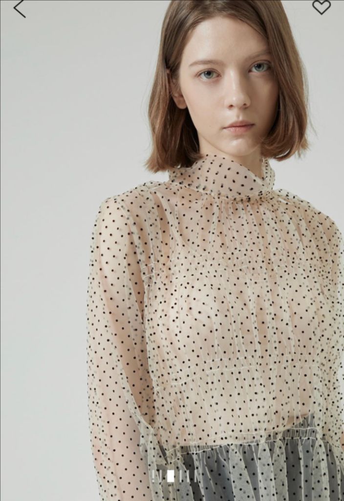 21년 한섬 시스템 SYSTEM 시스루 탑 레이스 샤 도트 블라우스 레이어드 이너 셔링 퍼프 아이보리 이미지