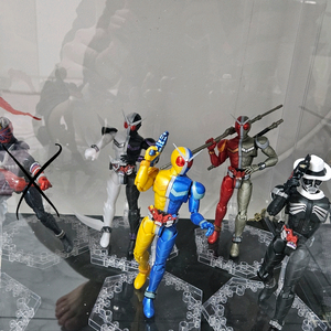 가조립 (피규어라이즈) 가면라이더 프라모델 일괄 판매 이미지