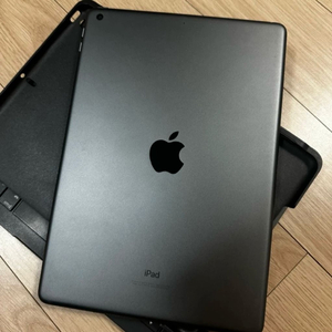 아이패드8세대128 + 로지텍스마트폴리오+애플펜슬 세트 이미지