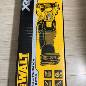 디월트 60V DCS389N XR 브러쉬리스 충전 톱 (본체만) 이미지