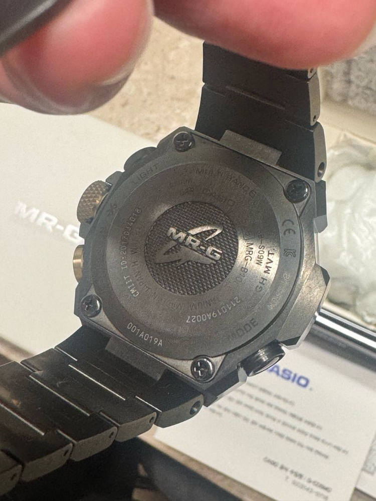 지샥 MRG-B1000BA-1ADR 이미지