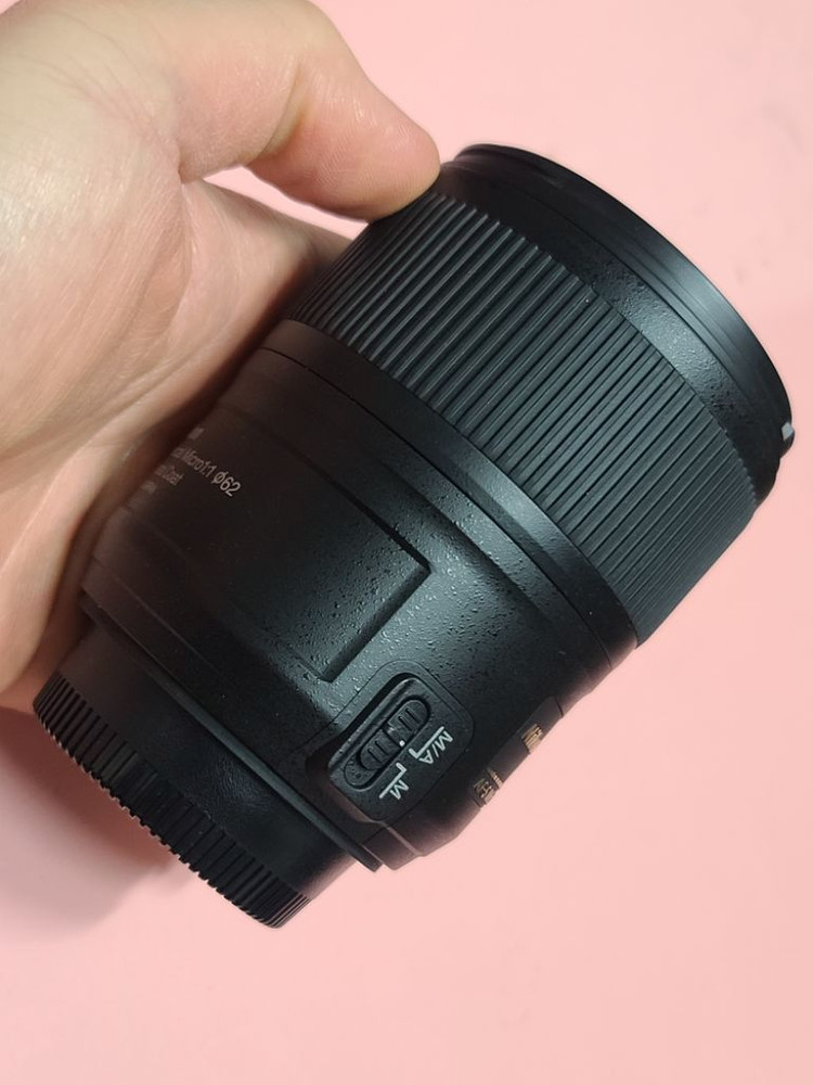 니콘 60mm F2.8G ED 이미지