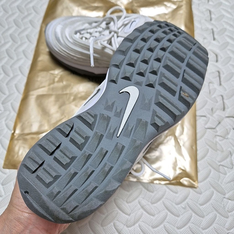 나이키 에어맥스97 골프 230 이미지