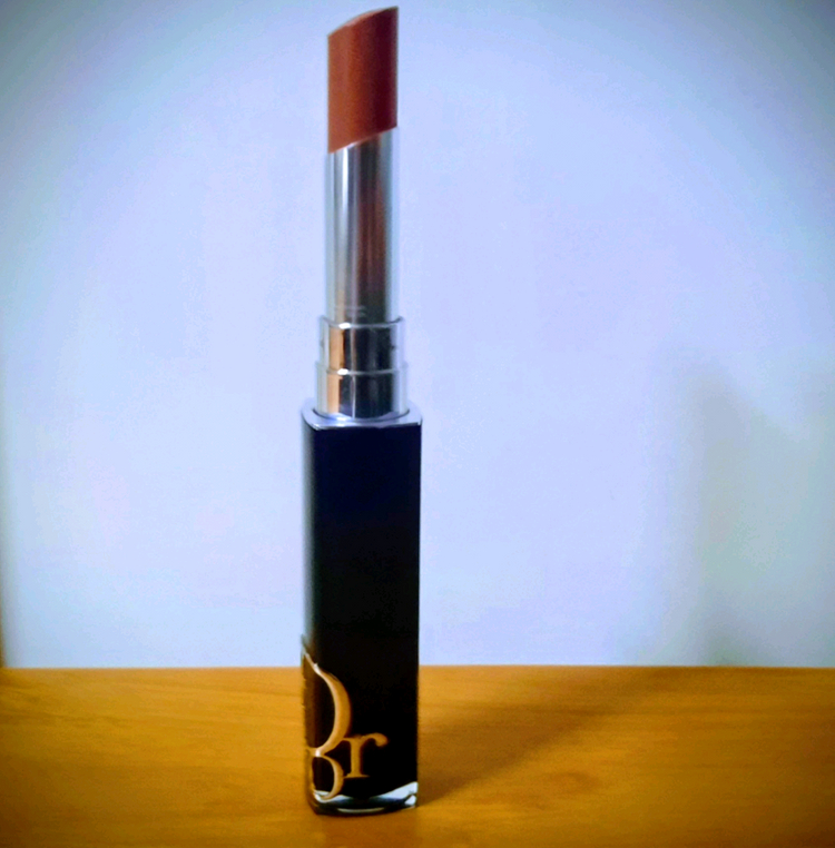디올 어딕트 립스틱 426 코랄 토데오 색상입니다- 용량: 3.2g- 이미지