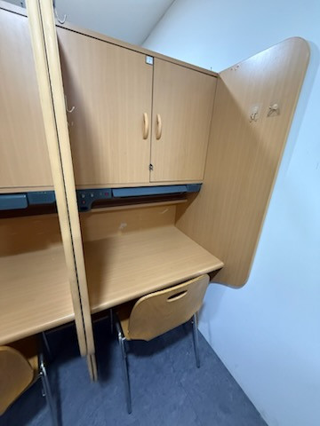 독서실 책상(칸막이 책상) 팝니다. 이미지