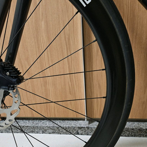 2022 자이언트 TCR 어드밴스 1 디스크 카본휠 이미지