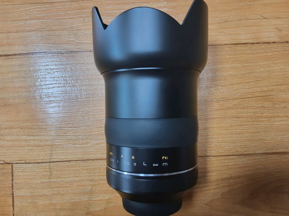 캐논용 삼양 XP 35mm f1.2 수동렌즈 이미지