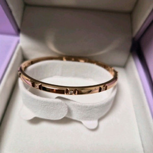 (정가630만원) 골든듀 리에또 뱅글팔찌 (S) 이미지