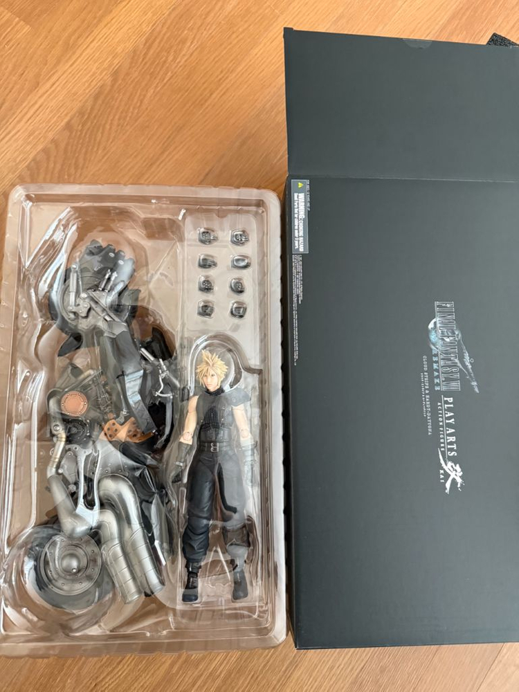 파이널판타지7 리메이크 퍼스트솔져 한정판 피규어 이미지