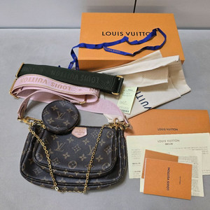 루이비통 악세수아 멀티 핑크+카키 스트랩2개 이미지